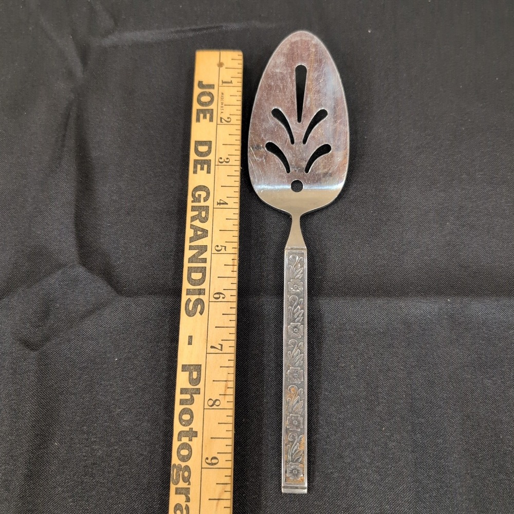 Gold Standard Stainless Japan Slotted Pie Cake Server Floral Handle Silver Tone - Picture 4 of 5